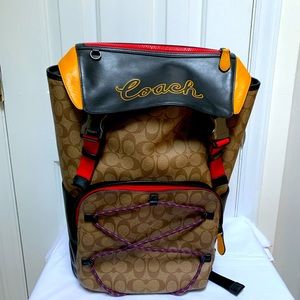 TERRAIN BACKPACK IN SIGNATURE CANVAS